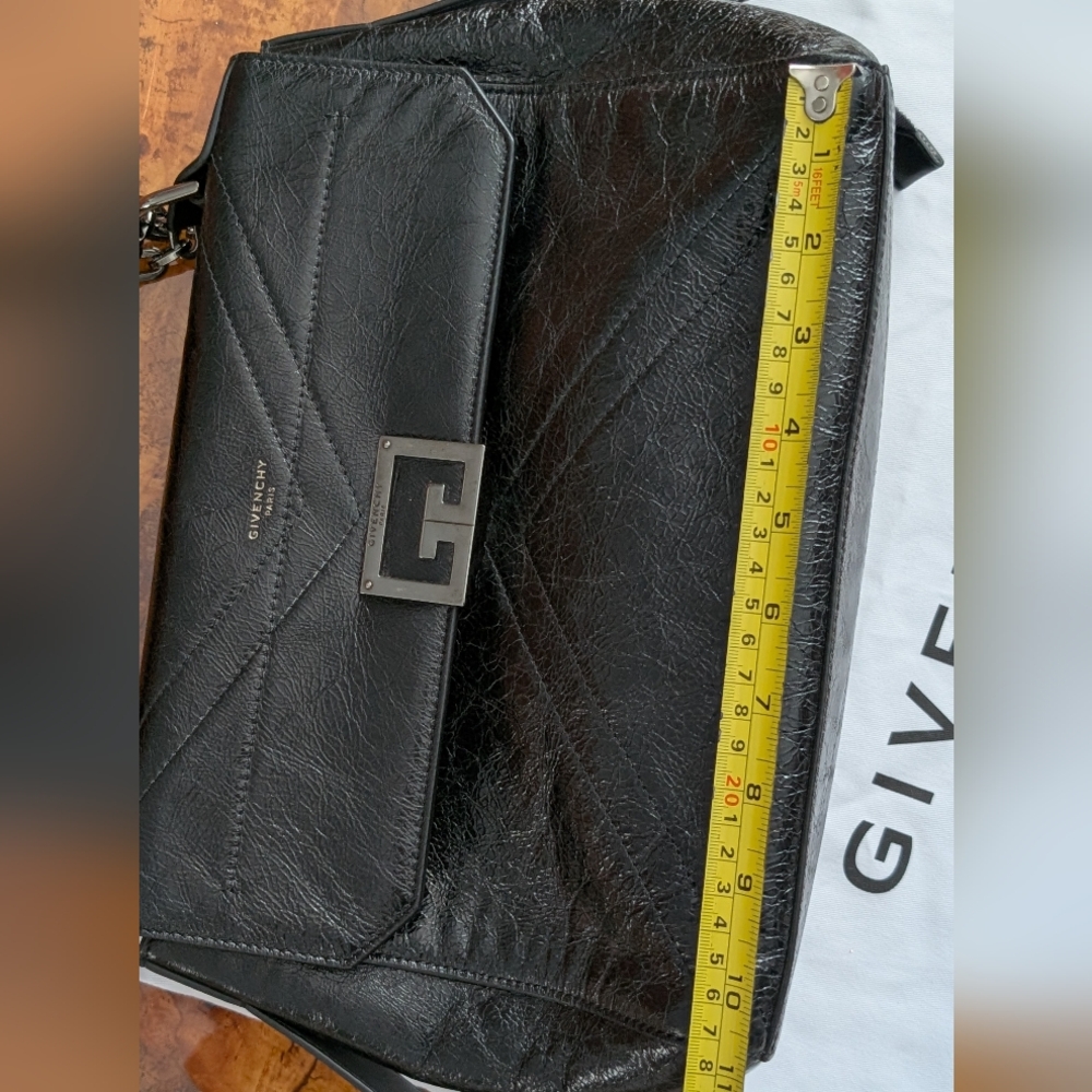 Givenchy Black Leather Medium Shoulder / Crossbody Bag with Chain & Strap - Picture 10 of 17